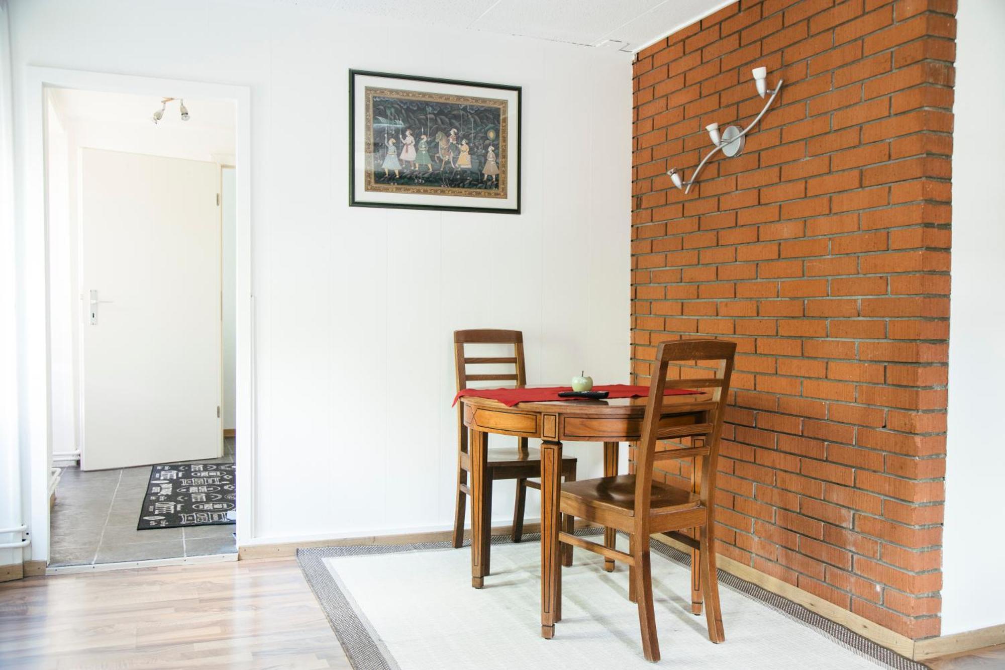 Apartment Au Bord Du Därligen
